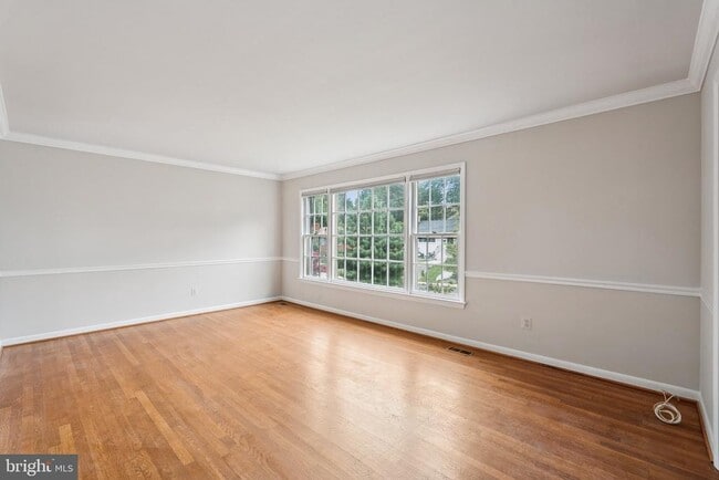 Building Photo - 1208 N Quantico St