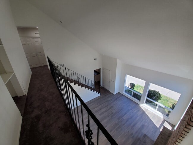 Building Photo - 2920 E Artesia Blvd