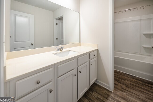 Building Photo - 132 Fresh Laurel Ln