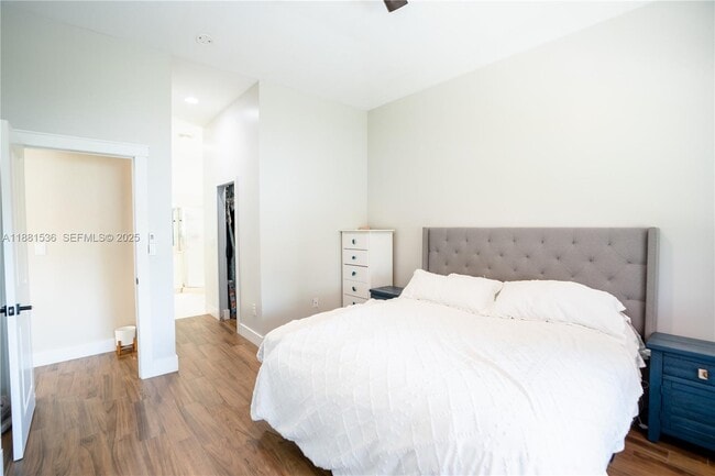 Building Photo - 13000 SW 52nd St