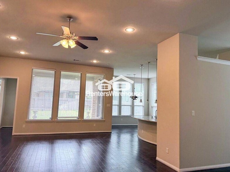 Building Photo - 10810 Kennowy Ct