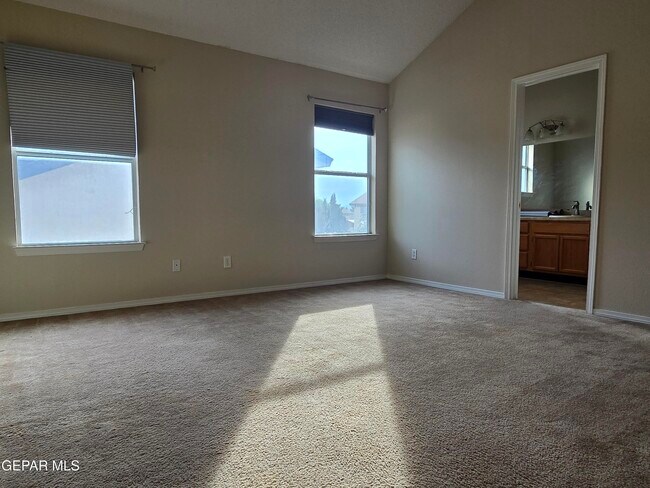 Building Photo - 14173 Smokey Point Dr