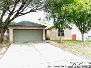Building Photo - 2921 Candleberry Dr