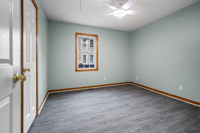 Building Photo - 514 Highland Ave