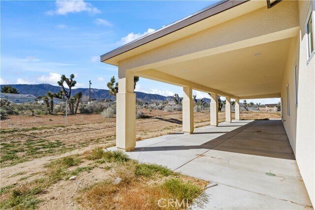 Building Photo - 993 Rancho Rd