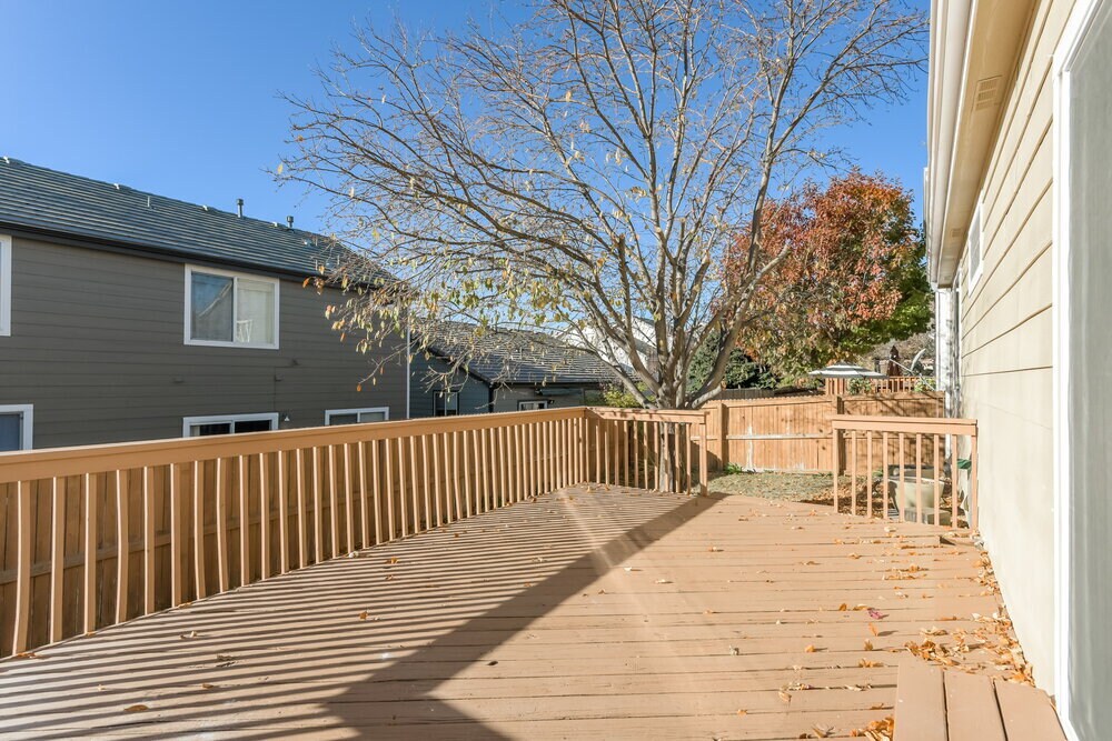 Building Photo - 6802 W Remington Pl