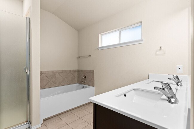 Building Photo - Yowell Ranch