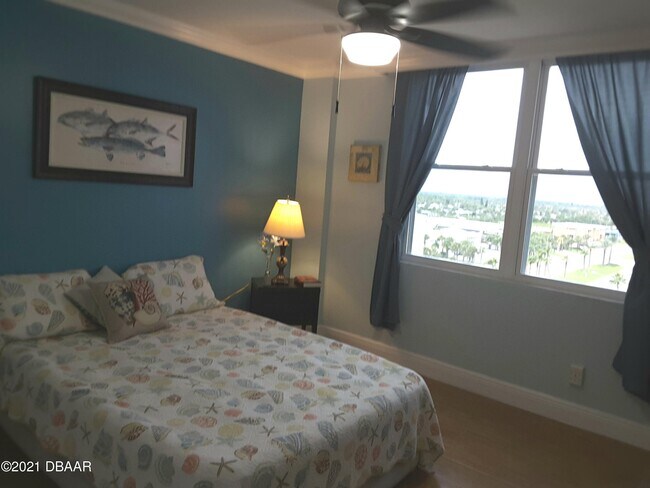 Building Photo - 2800 N Atlantic Ave