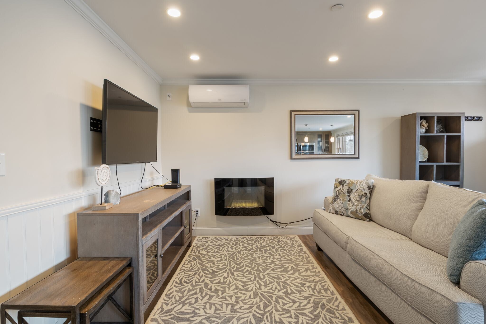 Building Photo - 3 King St