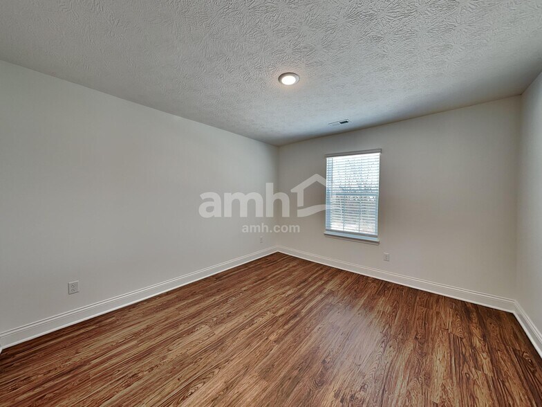 Building Photo - 8316 Northpoint Dr