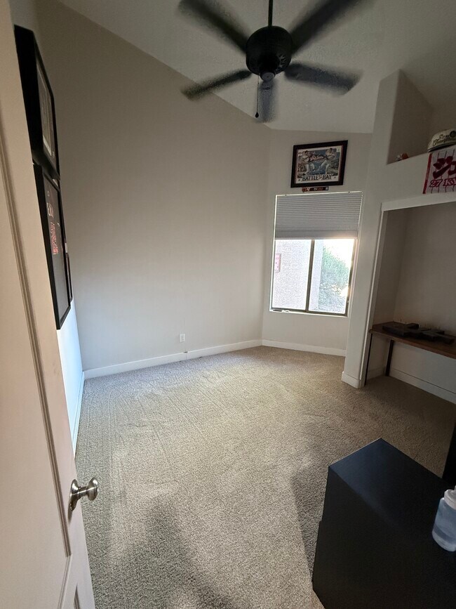 Building Photo - 14746 N 98th St