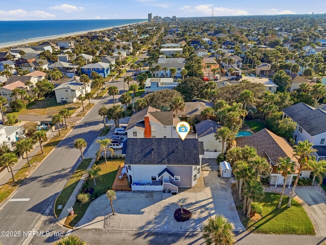 Building Photo - 600 First St