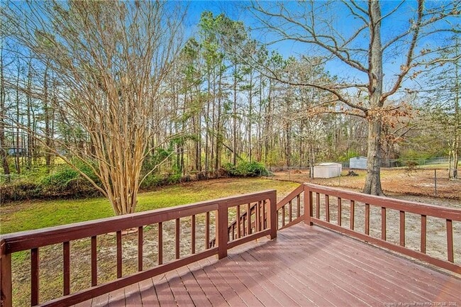 Building Photo - 6577 Green Meadow Ct