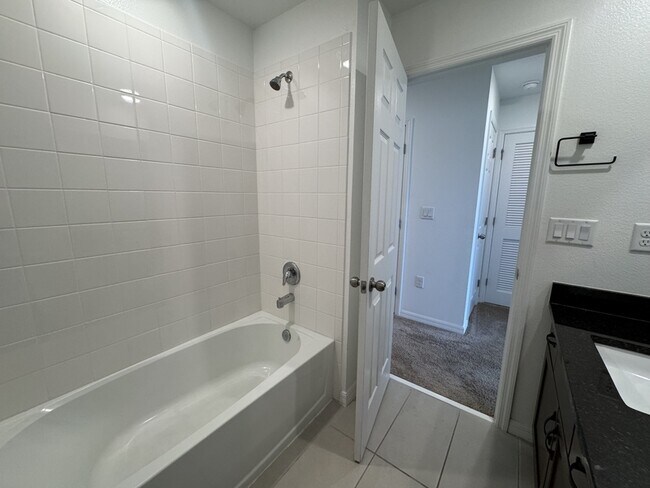Building Photo - 11534 Buoy Pointe Pl