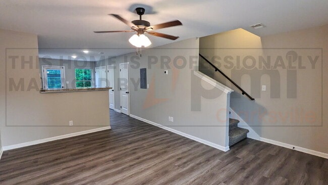 Building Photo - 107 Smithson Ln