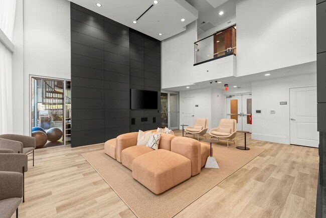Building Photo - High-rise Luxury 1 Bedroom Buckhead Condo, Skyline Views of Atlanta!