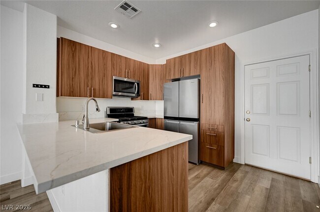 Building Photo - 8738 Villa Jeremiah Ln