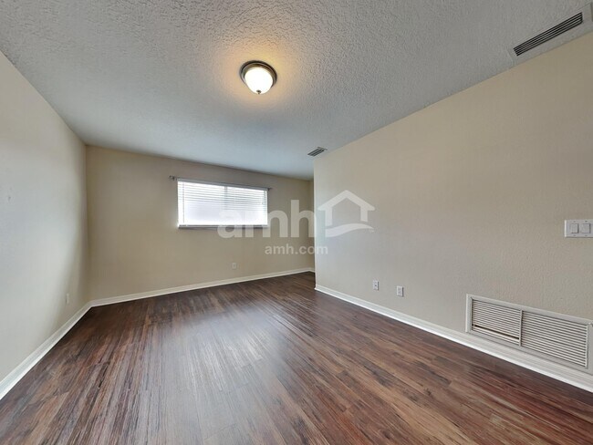 Building Photo - 5344 Clover Mist Dr