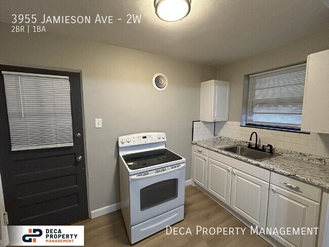 Building Photo - 3955 Jamieson Ave