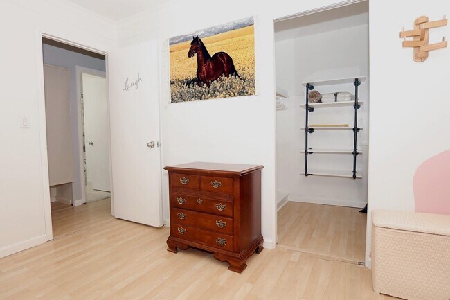 Building Photo - 1616 Washtenaw Ave