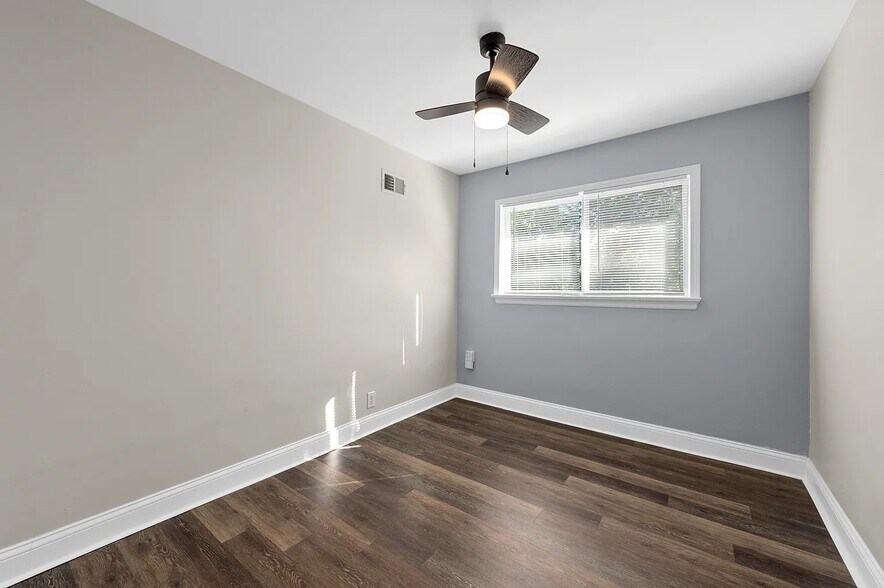 Building Photo - 7346 Canton Ave