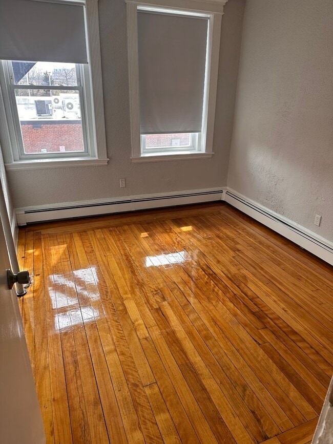 Building Photo - Great 2 bedroom apartment.