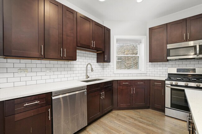 Building Photo - 4819 S Vincennes Ave