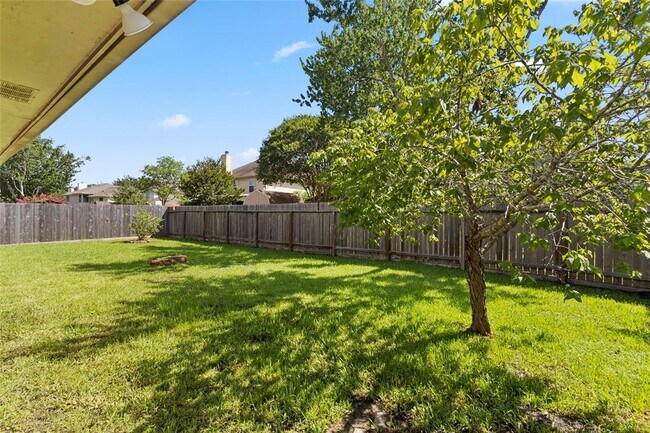 Building Photo - 1809 Oak Cluster Cir