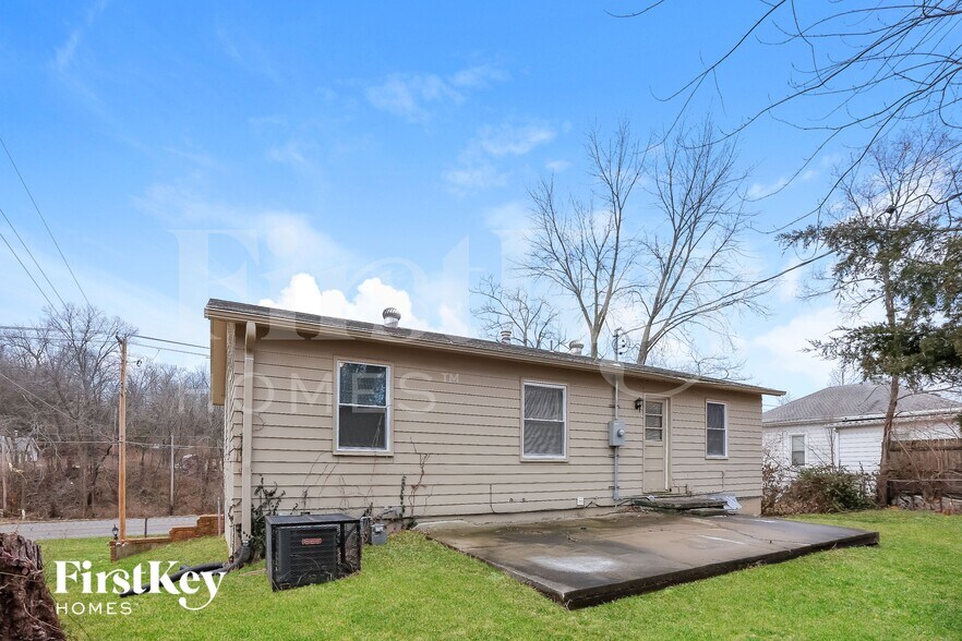 Building Photo - 1104 Kearney Rd