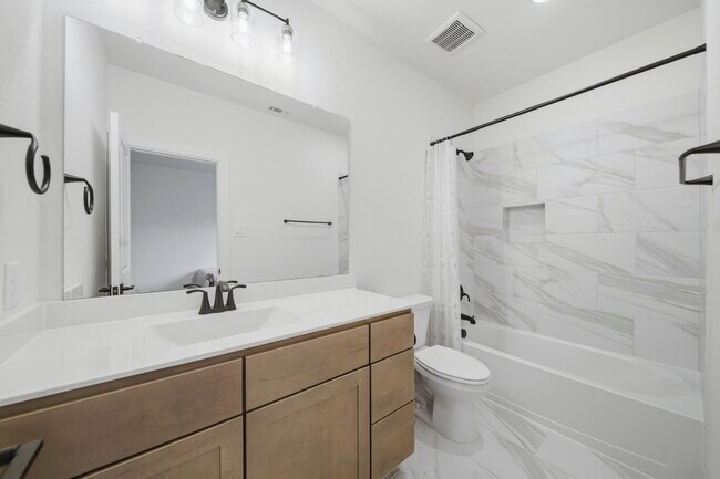 Building Photo - 7506 River Birch Ct