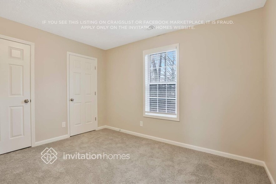 Building Photo - 3422 Kittery Dr SW