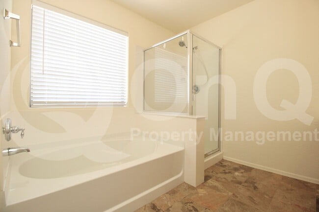 Building Photo - 25663 W Shooting Star Ln