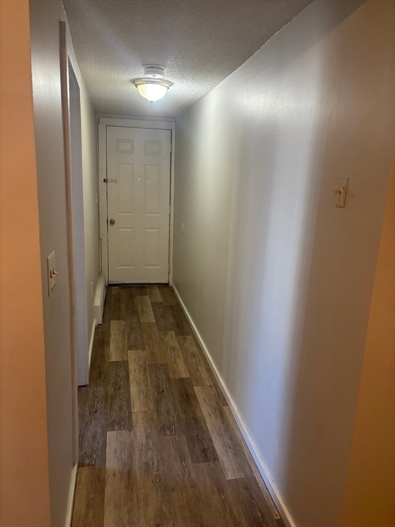 Building Photo - 108 S Common St