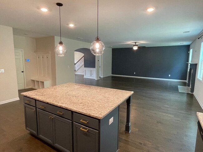 Building Photo - 222 Palisade Rdg