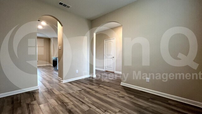 Building Photo - 274 Moonstone Way