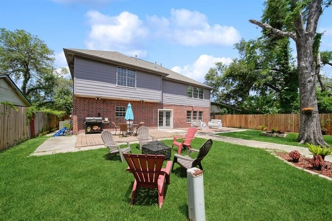 Building Photo - 11642 Borderwood Dr