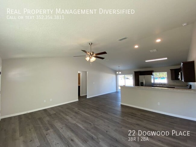 Building Photo - 22 Dogwood Pl
