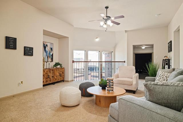 Building Photo - 5766 Wellington Ln