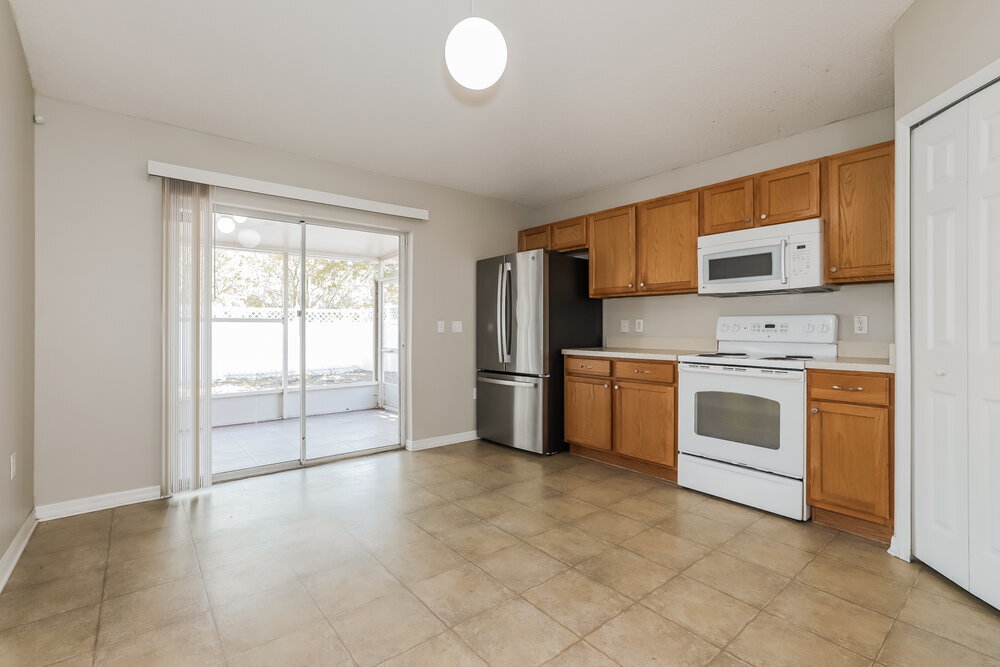 Building Photo - 1037 Brenton Leaf Dr