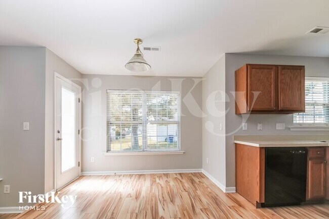 Building Photo - 2505 Boulder Ridge Dr