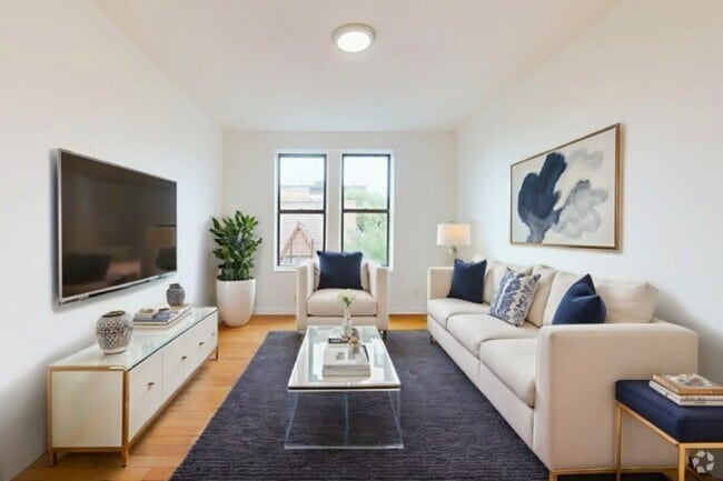 Building Photo - 555 Edgecombe Ave