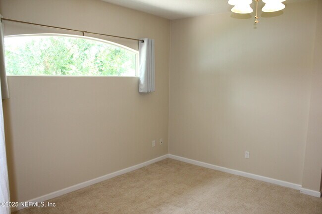 Building Photo - 5955 Wind Cave Ln