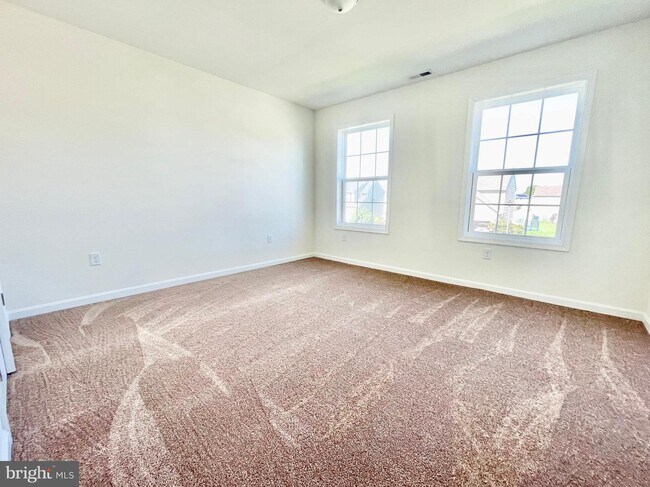 Building Photo - 253 S Marshview Terrace