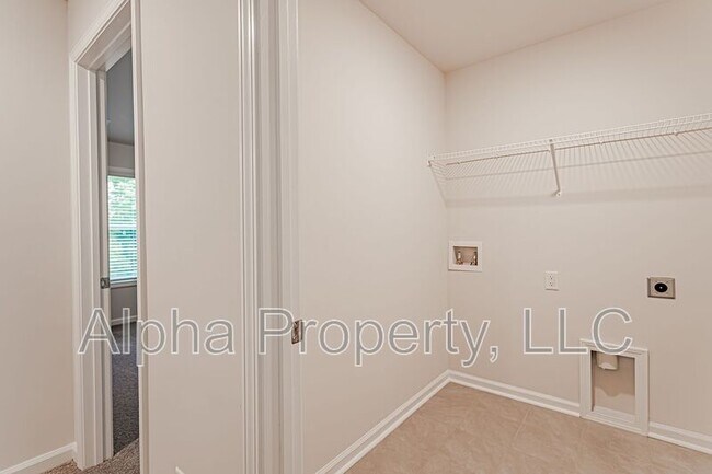 Building Photo - 364 White Peach Wy