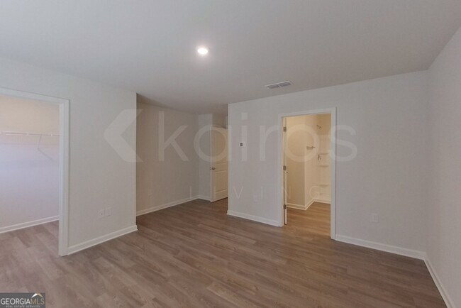 Building Photo - 307 Ironwood Ct