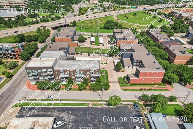 Building Photo - 444 N Central Ave