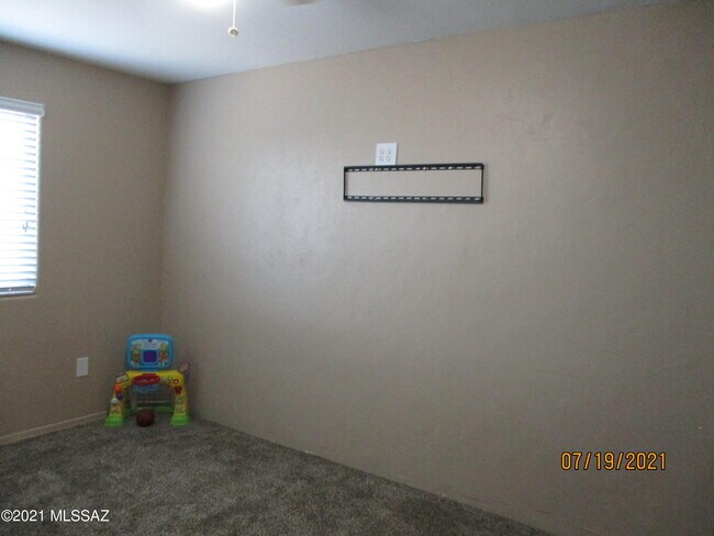 Building Photo - 6482 E Brushback Loop