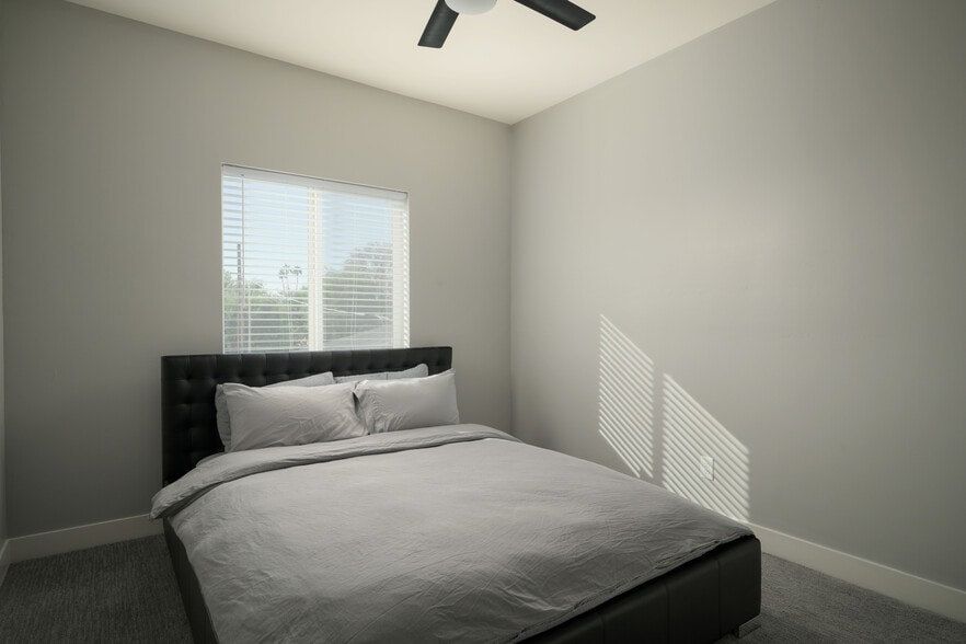 Bedroom 4 - 2821 N 28th Pl