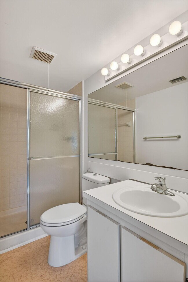 Building Photo - 4996 Sable Pine Cir