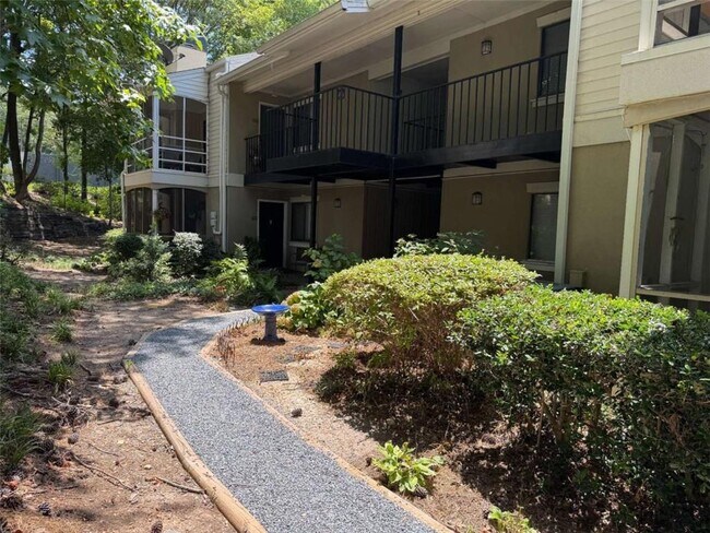 Building Photo - 5005 Wingate Way